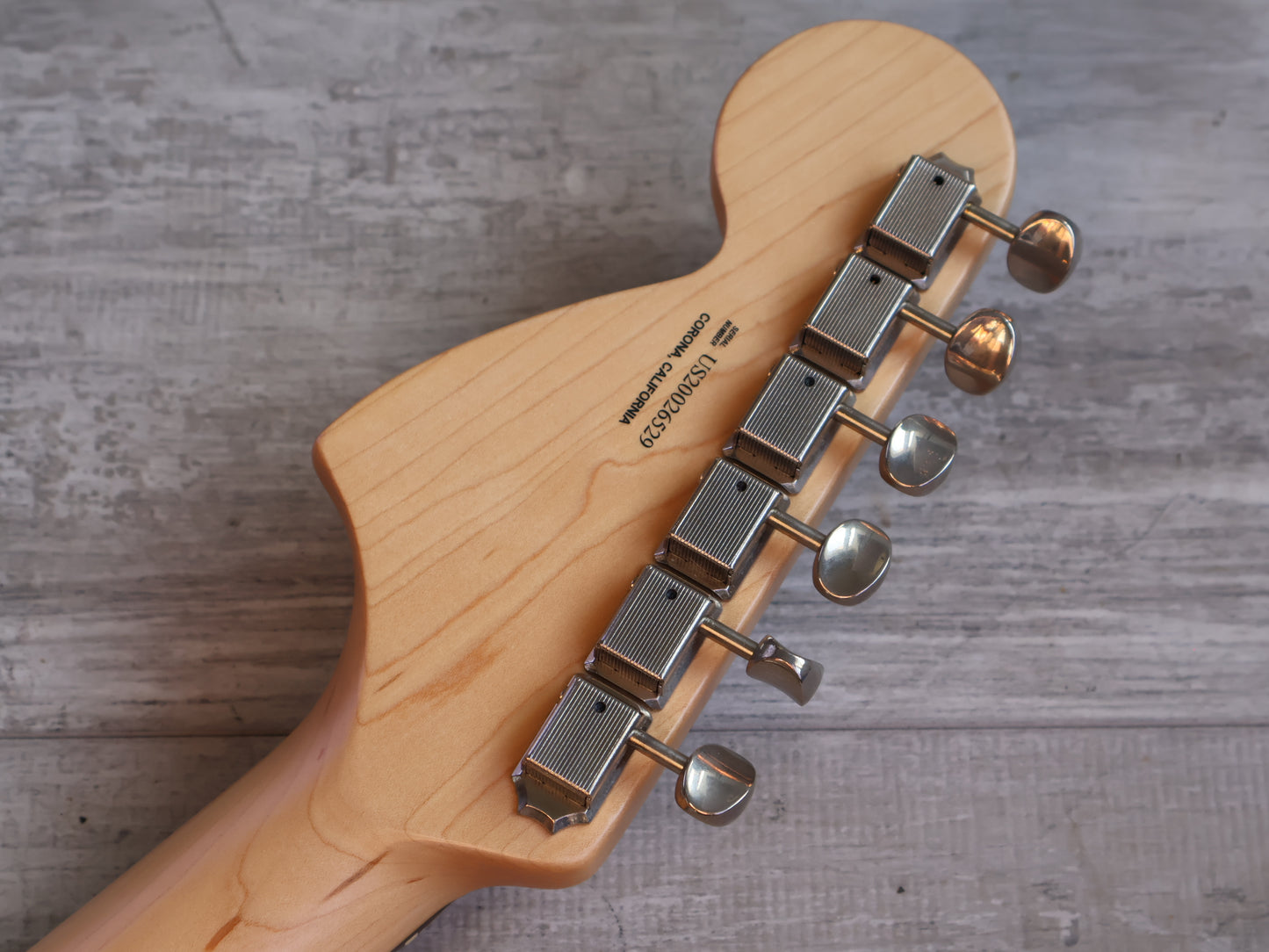 2020 Fender USA American Performer Stratocaster (Arctic White)