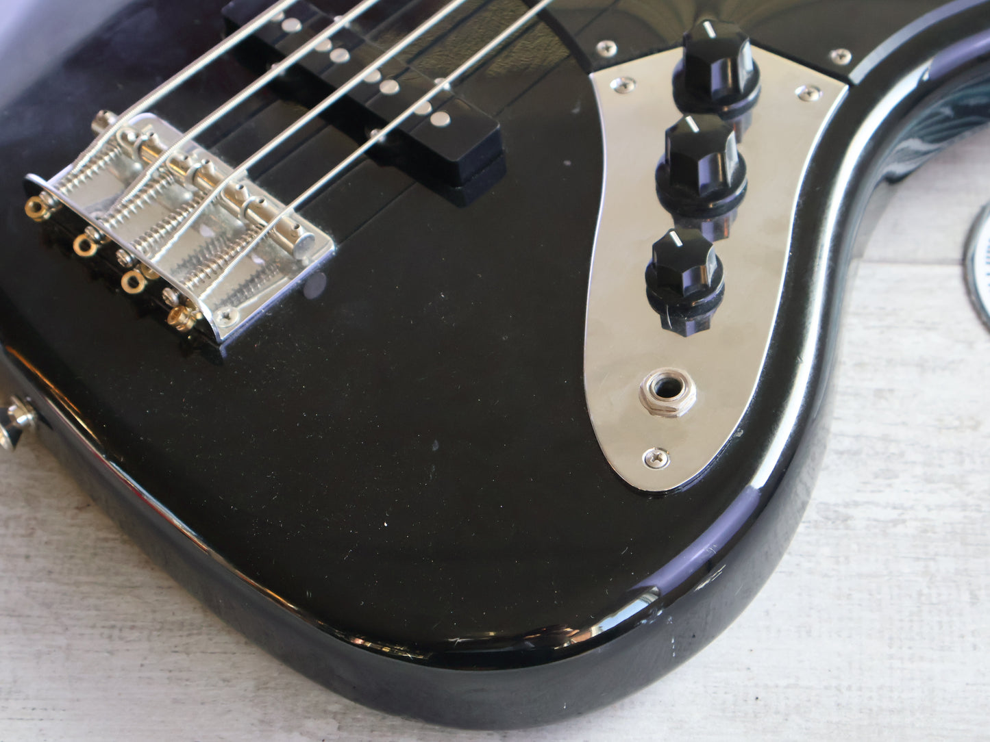2014 Fender Japan JB75 '75 Reissue Jazz Bass (Black)