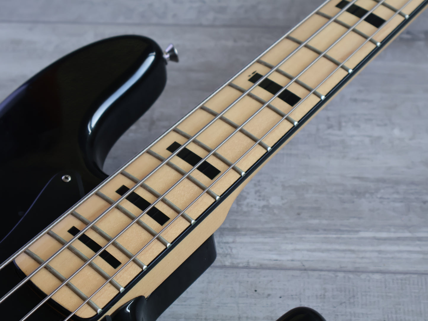 2014 Fender Japan JB75 '75 Reissue Jazz Bass (Black)