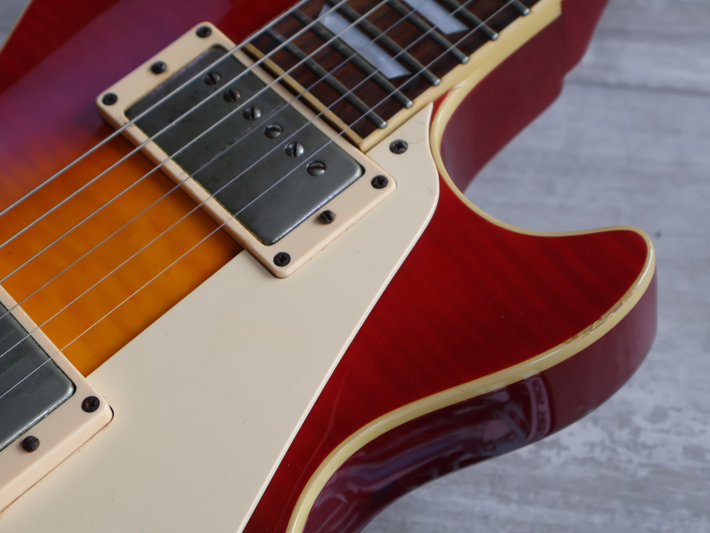 2000's Edwards Japan (by ESP) E-LP-92SD Les Paul w/Seymour Duncans (Sunburst)