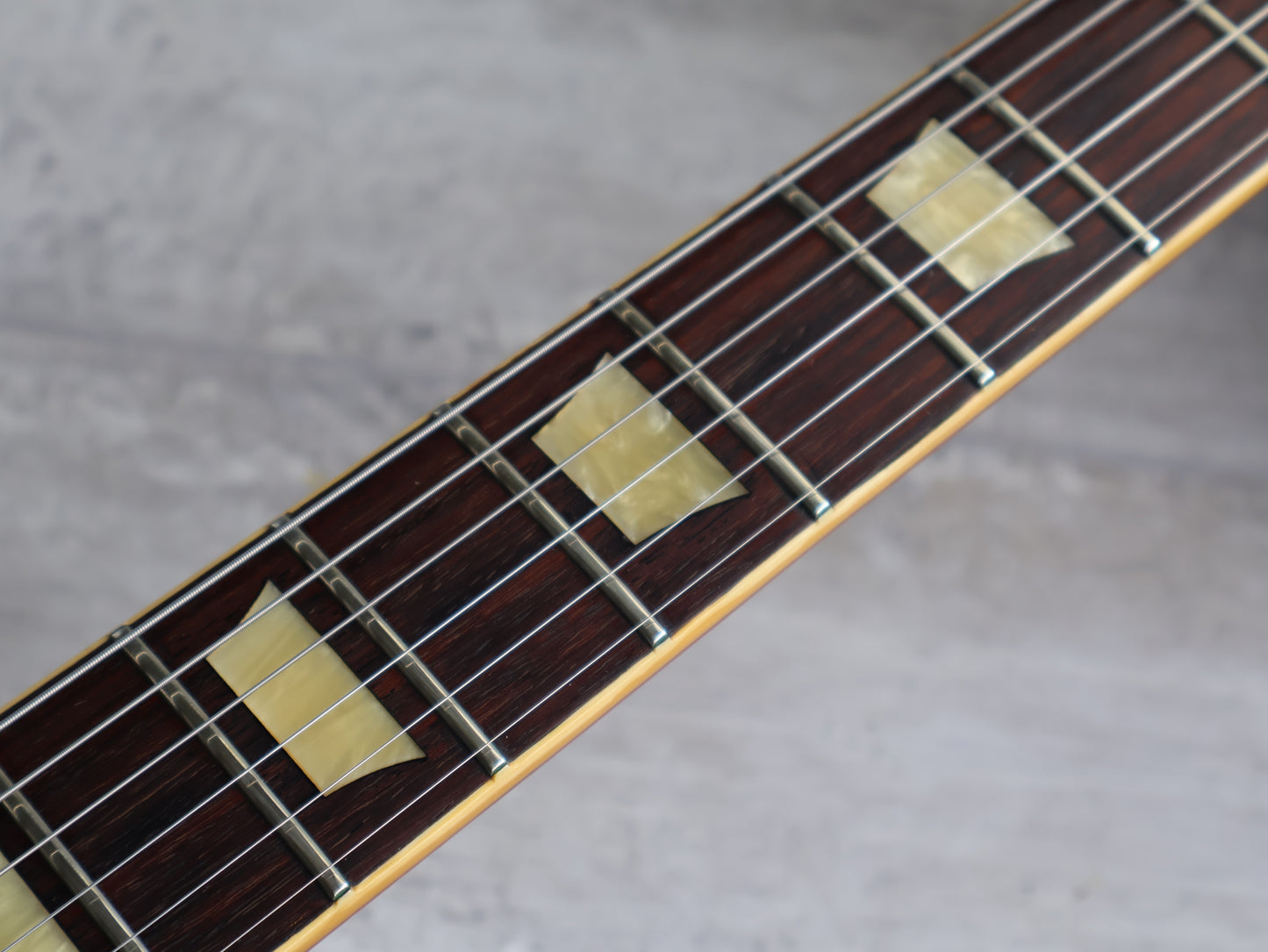1977 Greco Japan EG-700 Les Paul Standard (Modified)