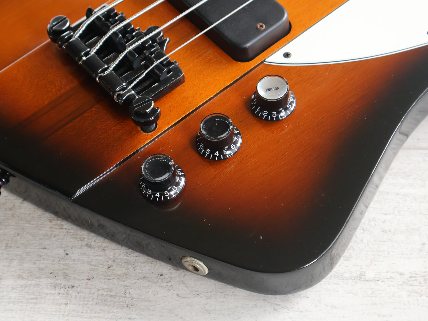 1996 Gibson USA Thunderbird IV Neckthrough Bass (Vintage Brown Sunburst)