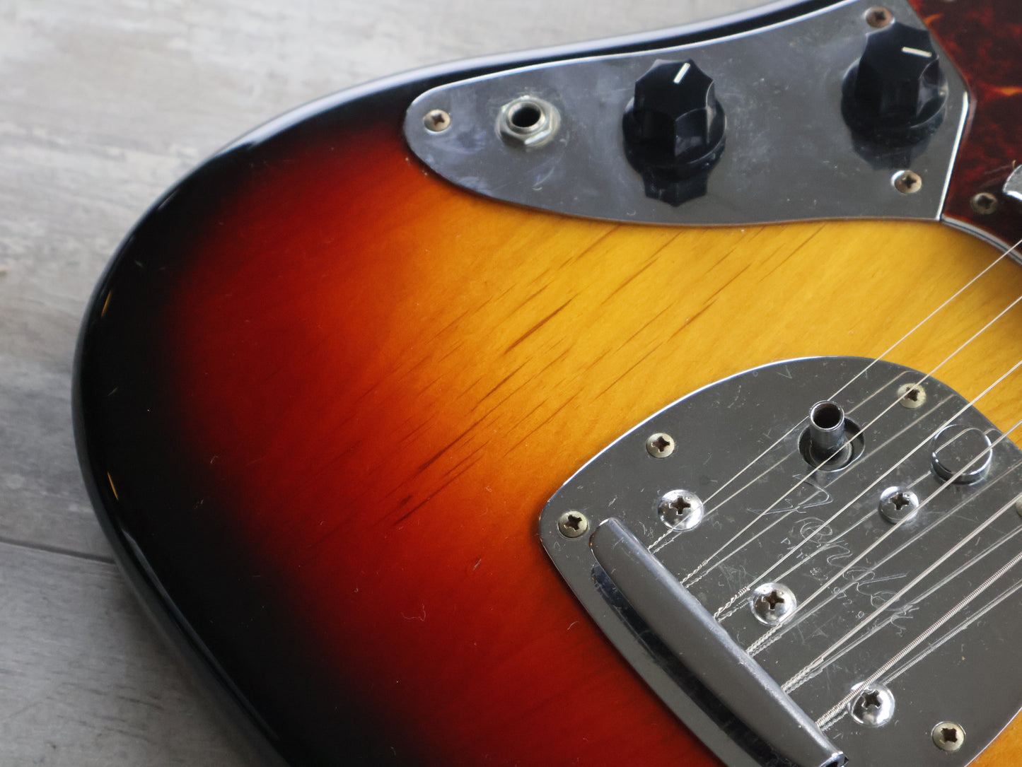 1997 Fender Japan JG66-LH '66 Reissue LH Left Handed Jaguar (Sunburst)