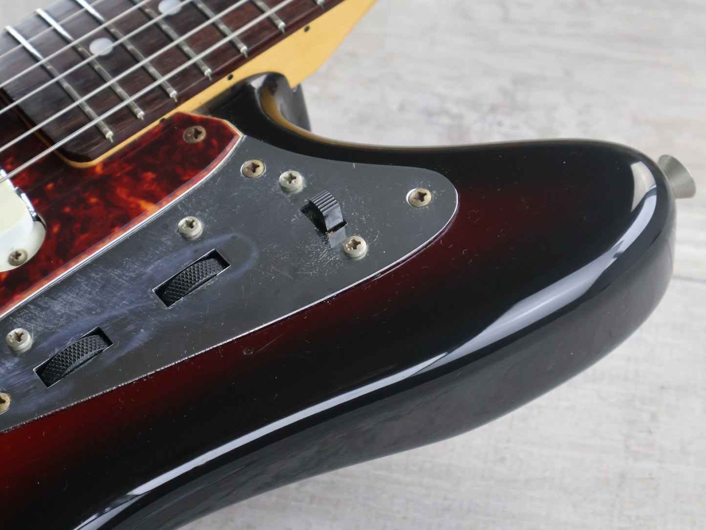 1997 Fender Japan JG66-LH '66 Reissue LH Left Handed Jaguar (Sunburst)