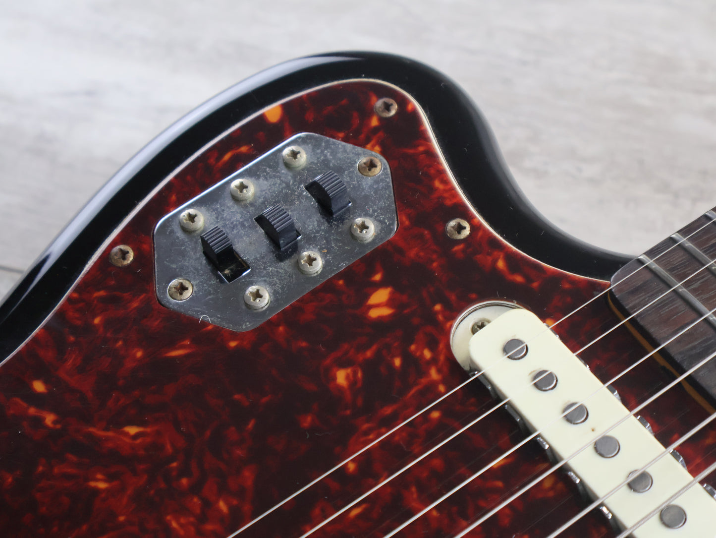 1997 Fender Japan JG66-LH '66 Reissue LH Left Handed Jaguar (Sunburst)