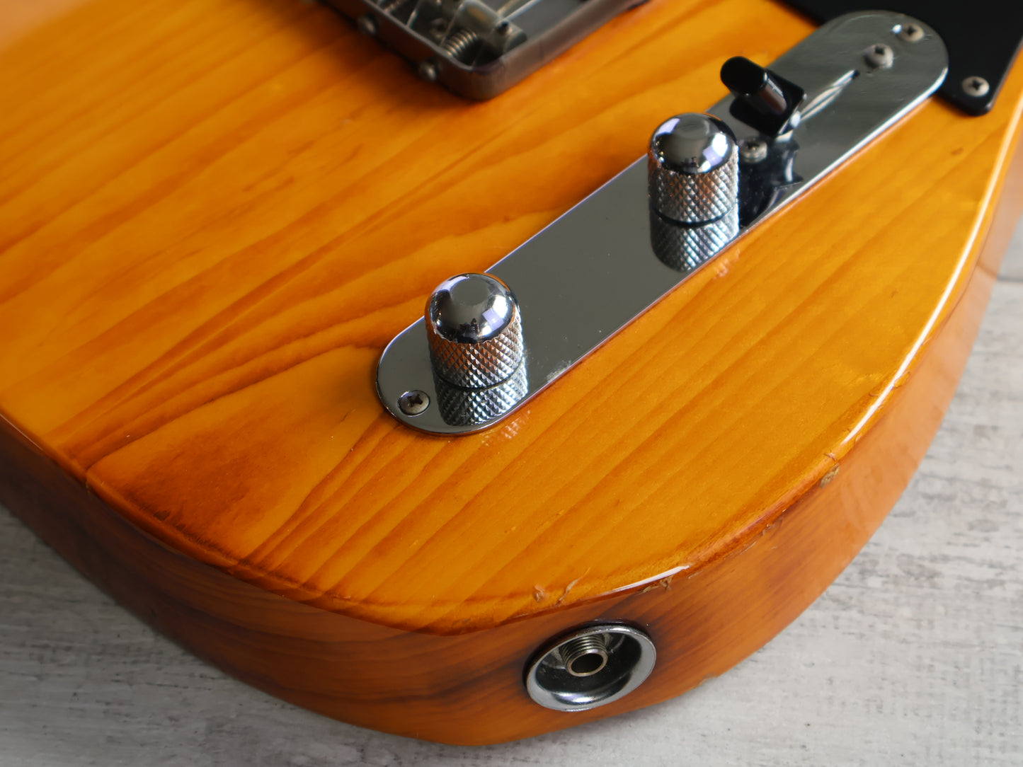 1991 Fender Japan TL52-600 '52 Reissue Telecaster (Charcoal Burst)