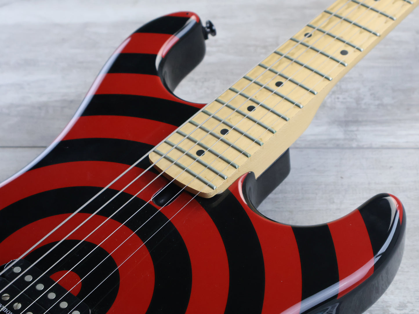 2012 Kramer "1984" '84 Reissue Baretta (Black Red Bullseye)