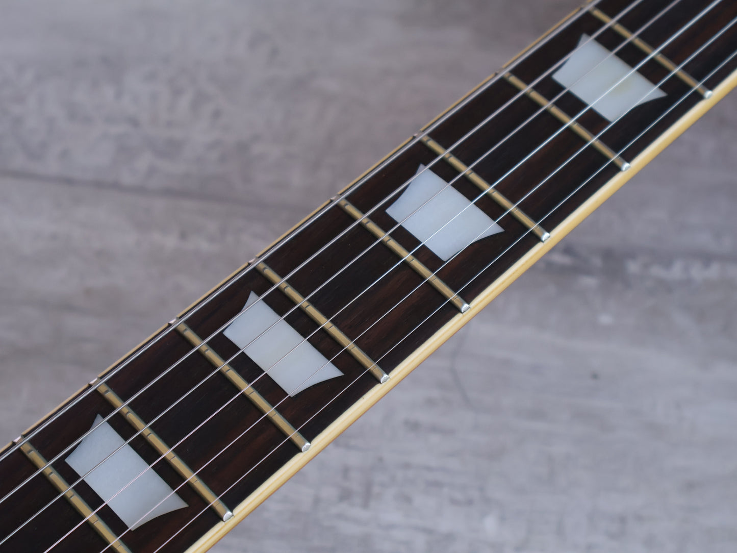 1977 Yamaha Japan SL500 Studio Lord Les Paul Standard (Brown Sunburst)