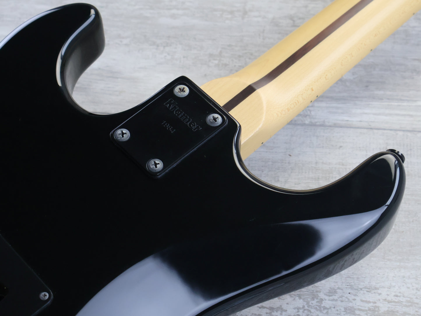 2012 Kramer "1984" '84 Reissue Baretta (Black Red Bullseye)