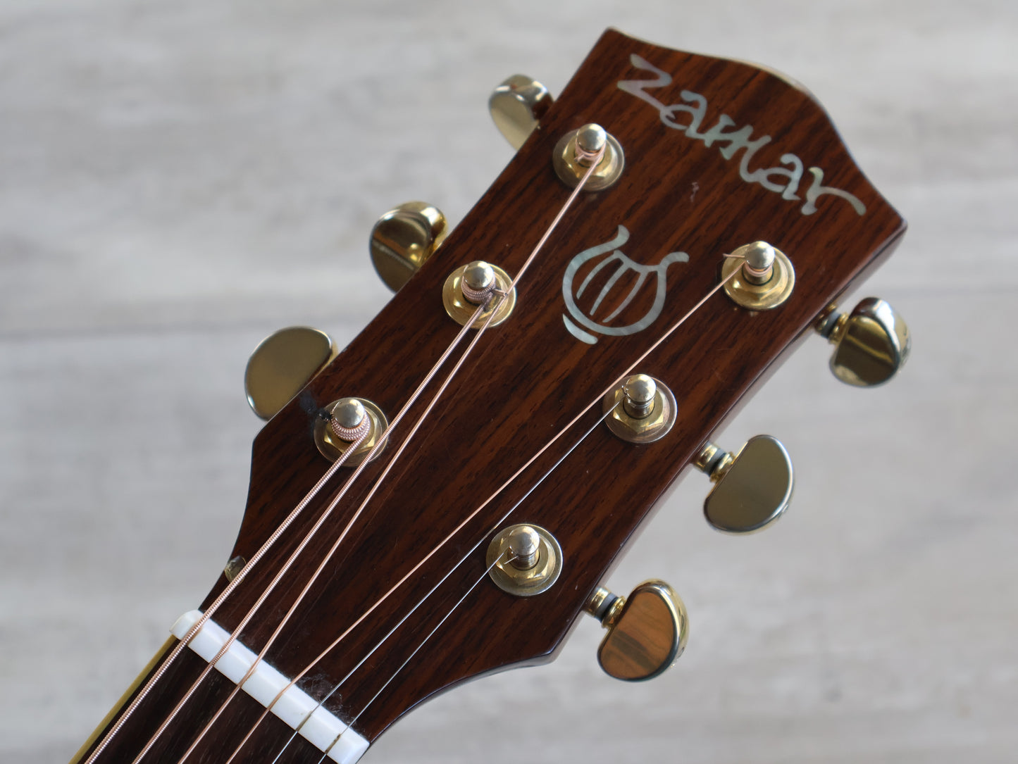 Zamar Korea Dreamer-II Solid Top Acoustic w/Fishman