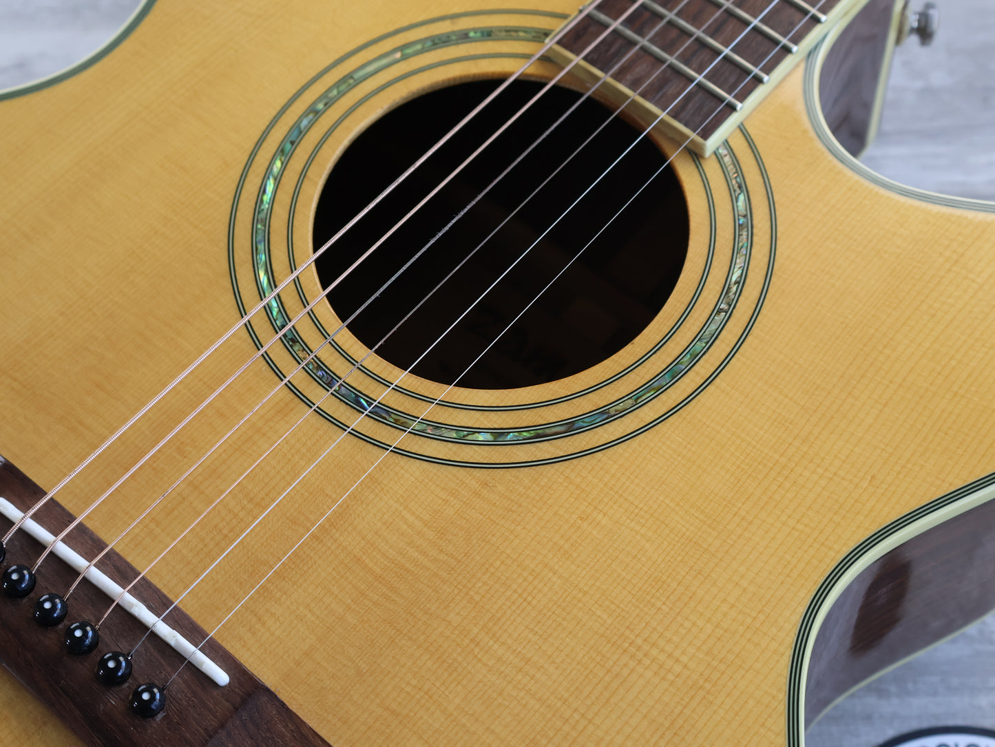 Zamar Korea Dreamer-II Solid Top Acoustic w/Fishman