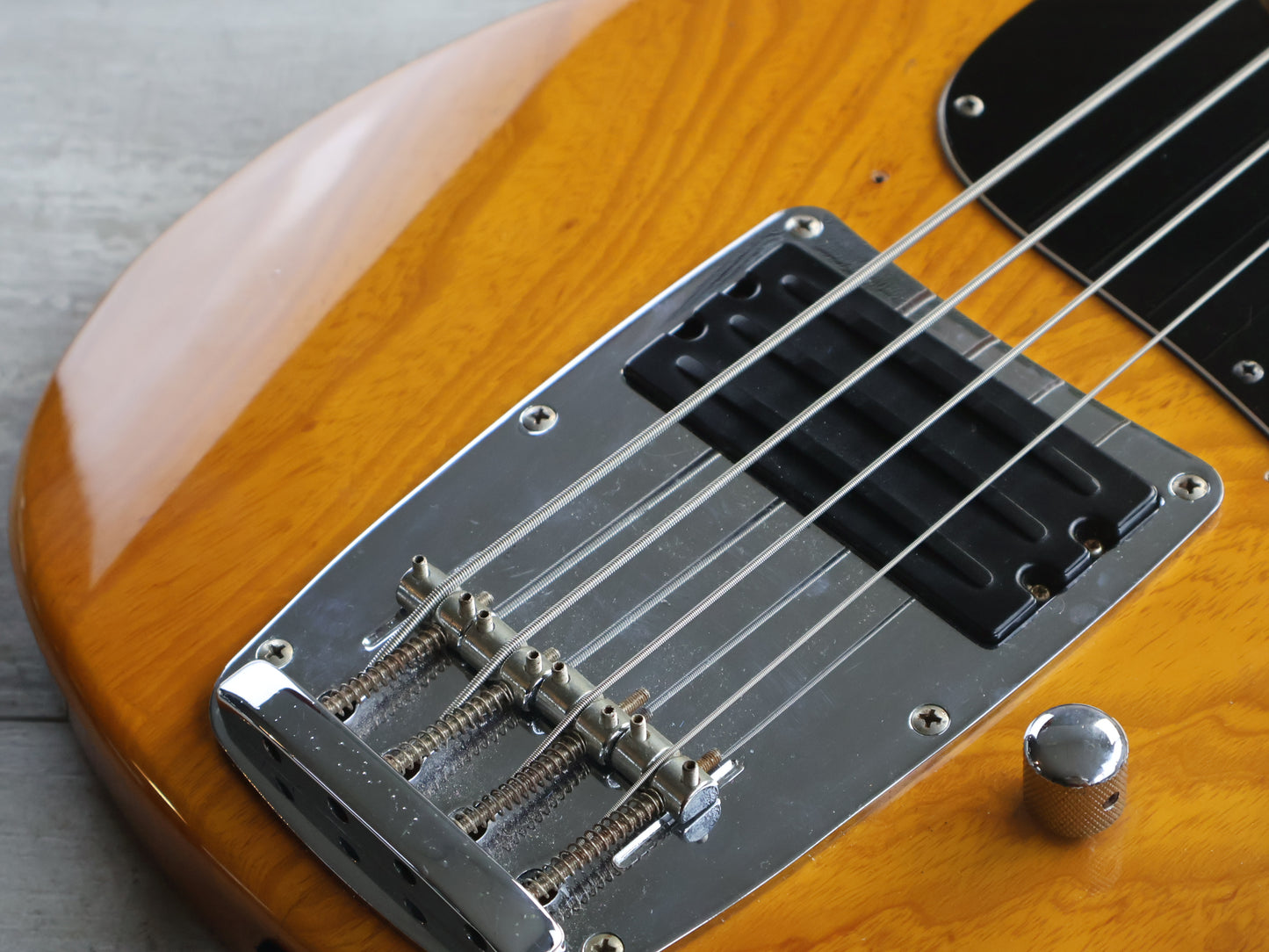 1997 Ibanez Japan ATK300 Bass Guitar (Natural)