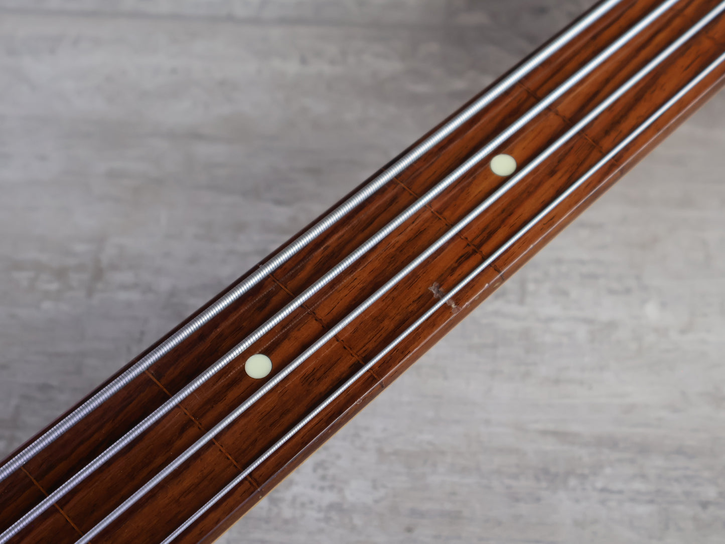 1997 Fender Japan JB62 '62 Reissue Fretless Jazz Bass w/EMG's (Transparent Red)