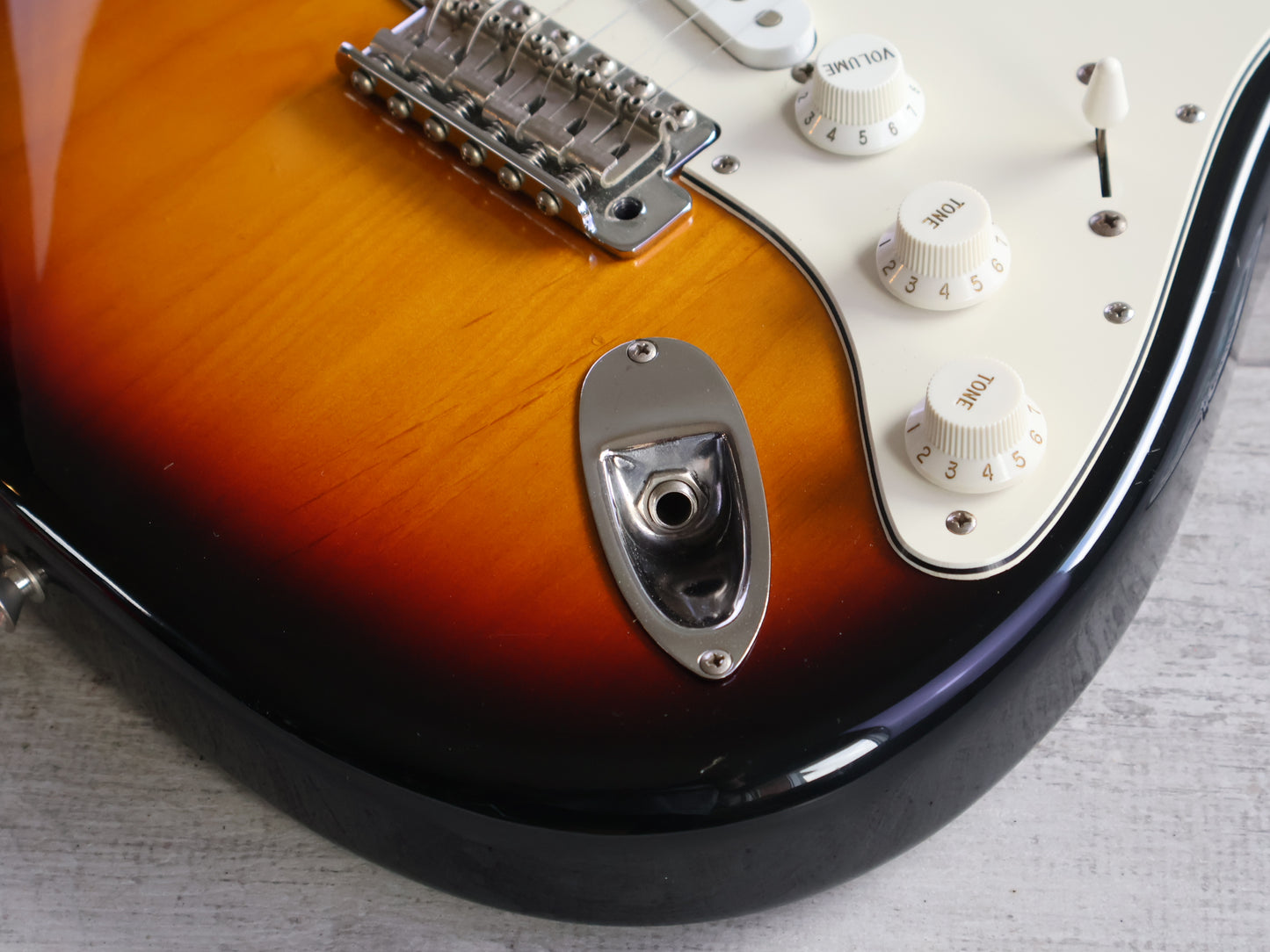 2007 Fender Japan ST-STD Stratocaster Standard (Sunburst)