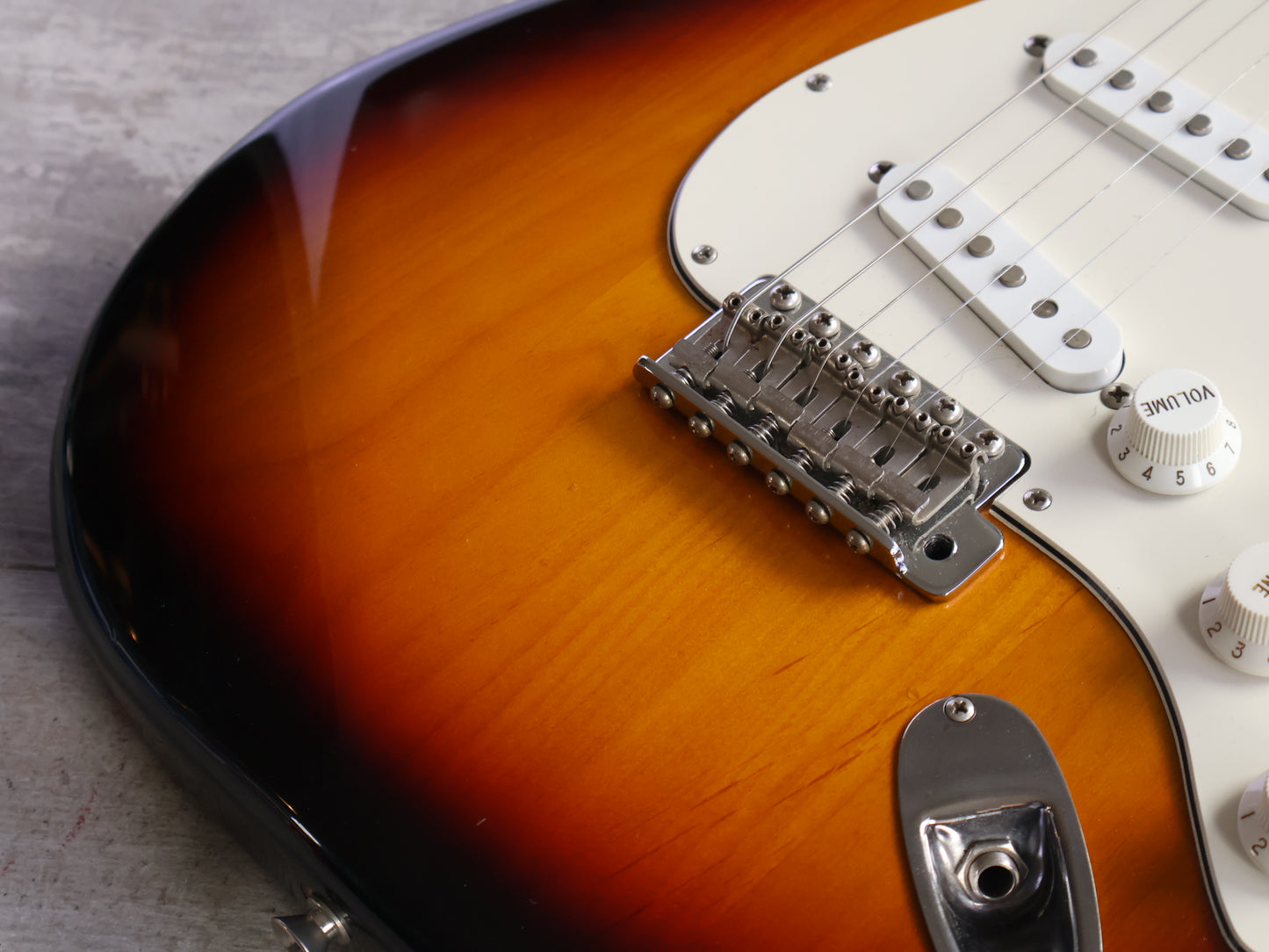 2007 Fender Japan ST-STD Stratocaster Standard (Sunburst)