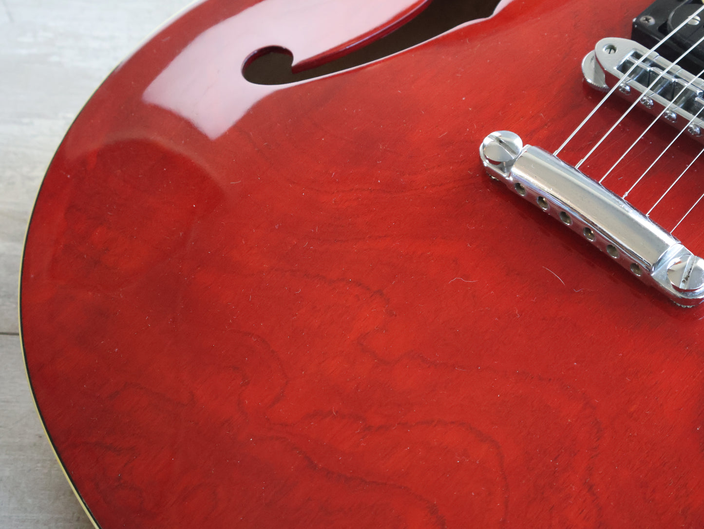 1980 Yamaha Japan SA-700 "Super Axe" ES-335 Semi Hollowbody (Persimmon Red)