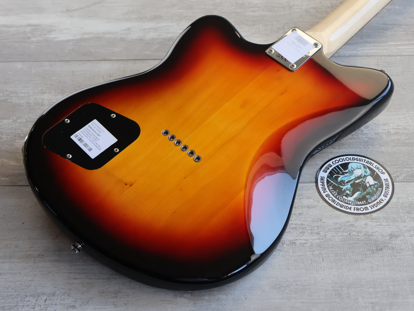 Squier Paranormal Series Toronado Offset (3-Tone Sunburst)