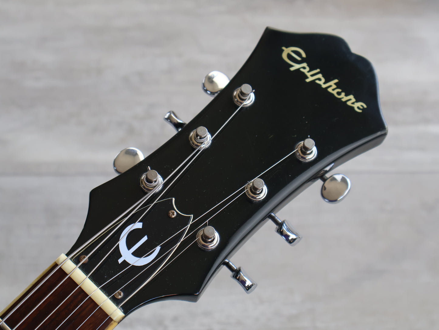 1997 Epiphone Casino Hollowbody Reissue - Paul McCartney (Three-Tone Sunburst)