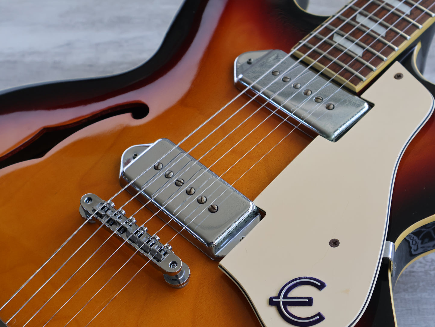 1997 Epiphone Casino Hollowbody Reissue - Paul McCartney (Three-Tone Sunburst)
