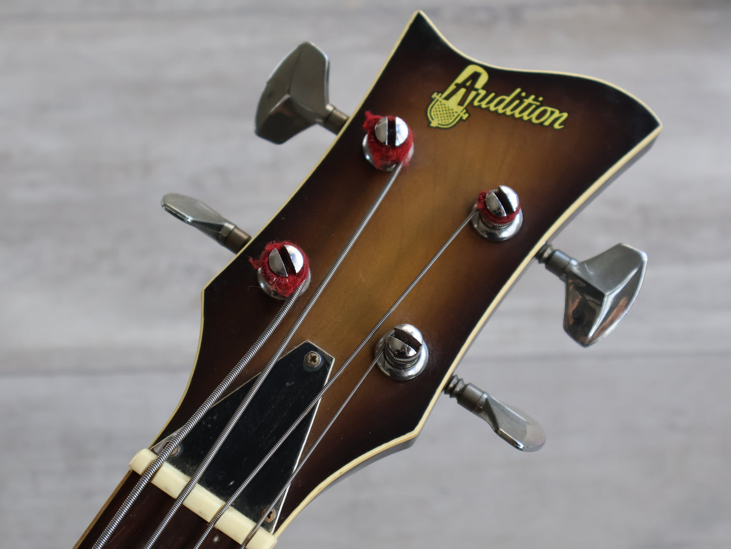 1970's Audition Japan Violin Beatle Bass (Sunburst)