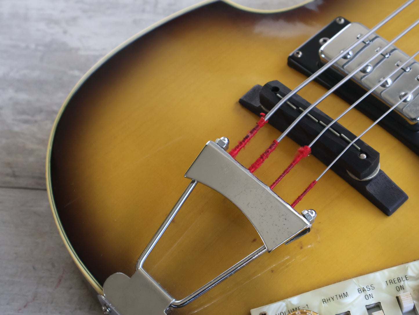1970's Audition Japan Violin Beatle Bass (Sunburst)