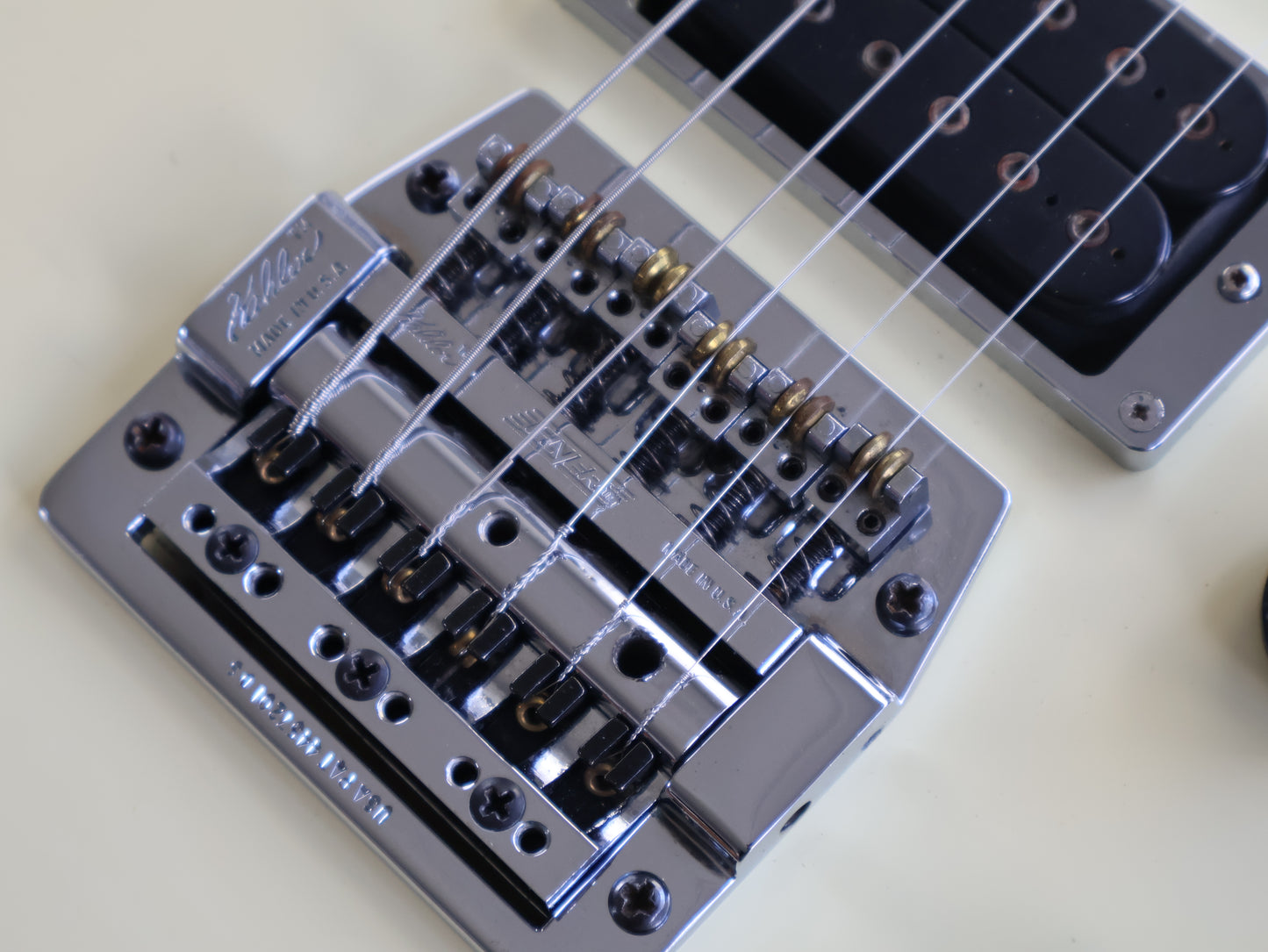 1985 Squier Japan Contemporary Series HH Stratocaster w/Kahler (White)