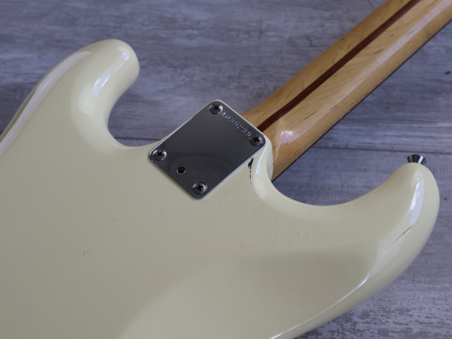 1985 Squier Japan Contemporary Series HH Stratocaster w/Kahler (White)