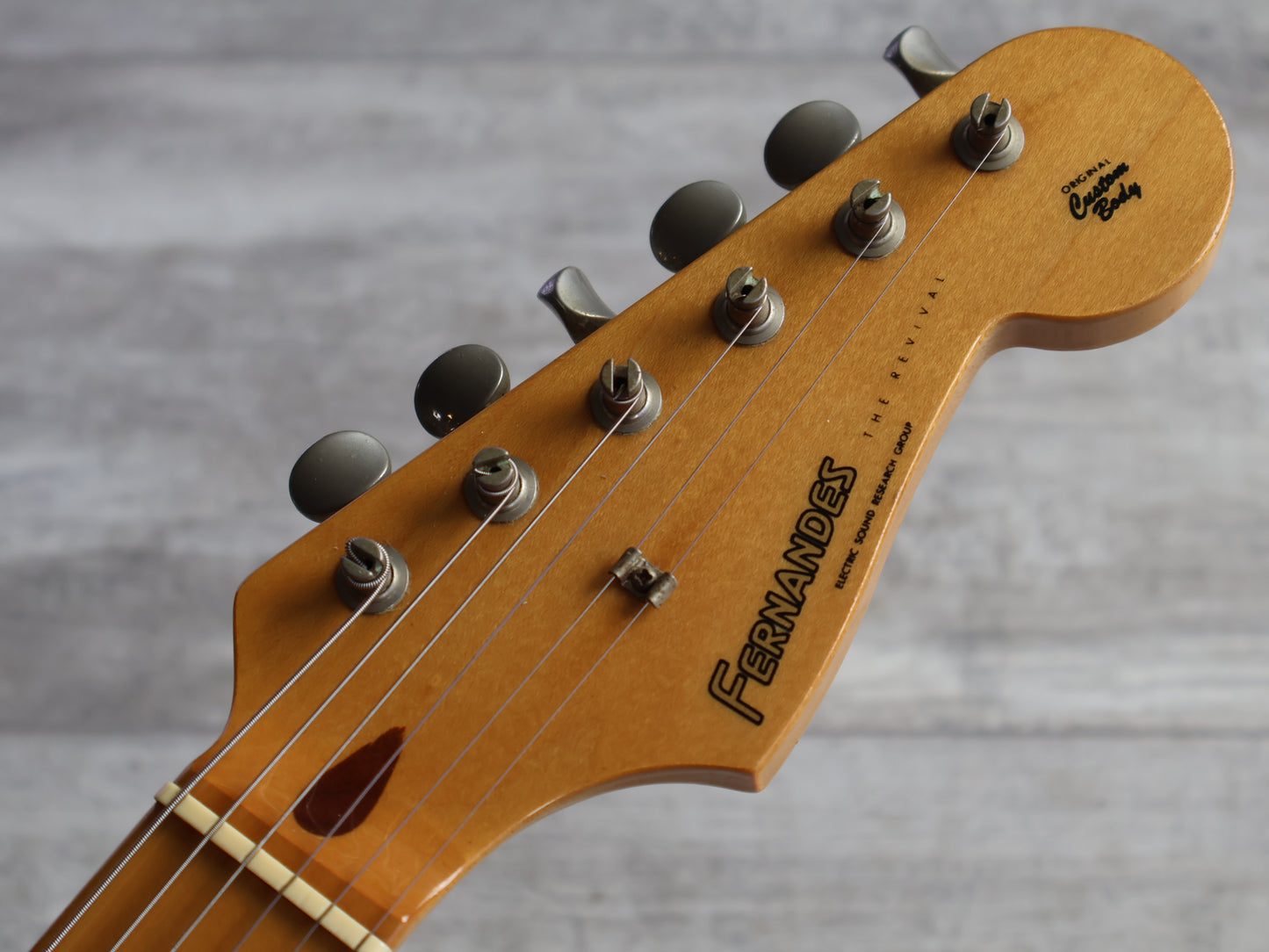 1983 Fernandes Japan "Revival" RST-50 '54 Reissue Stratocaster (Sunburst)