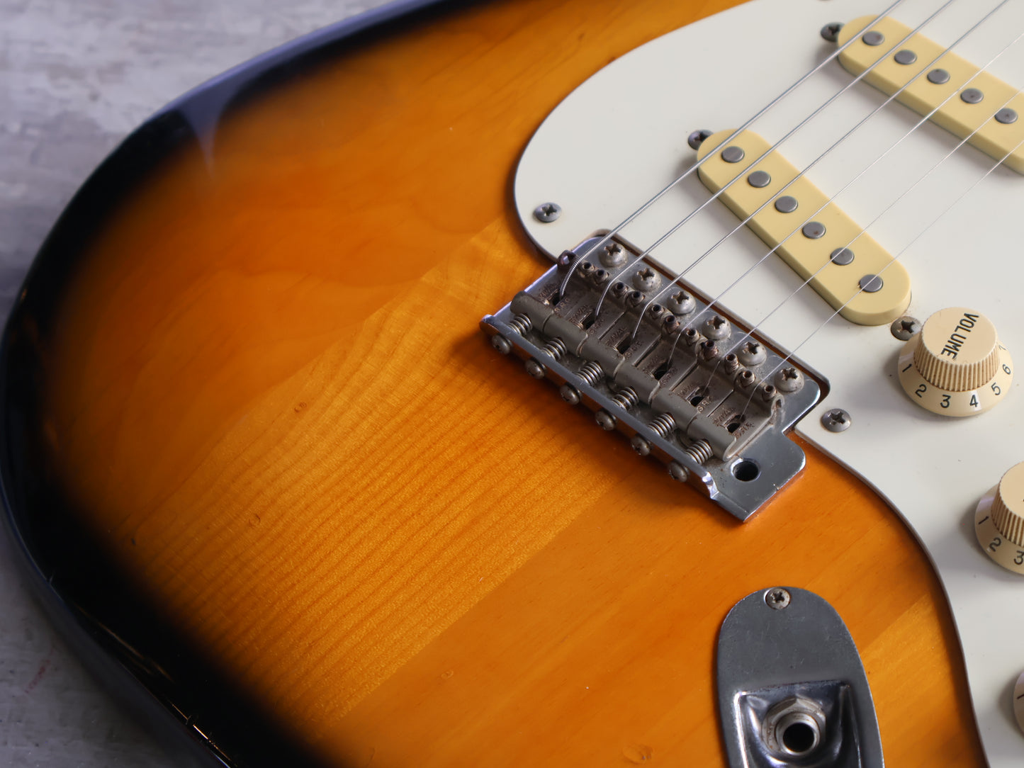 1983 Fernandes Japan "Revival" RST-50 '54 Reissue Stratocaster (Sunburst)