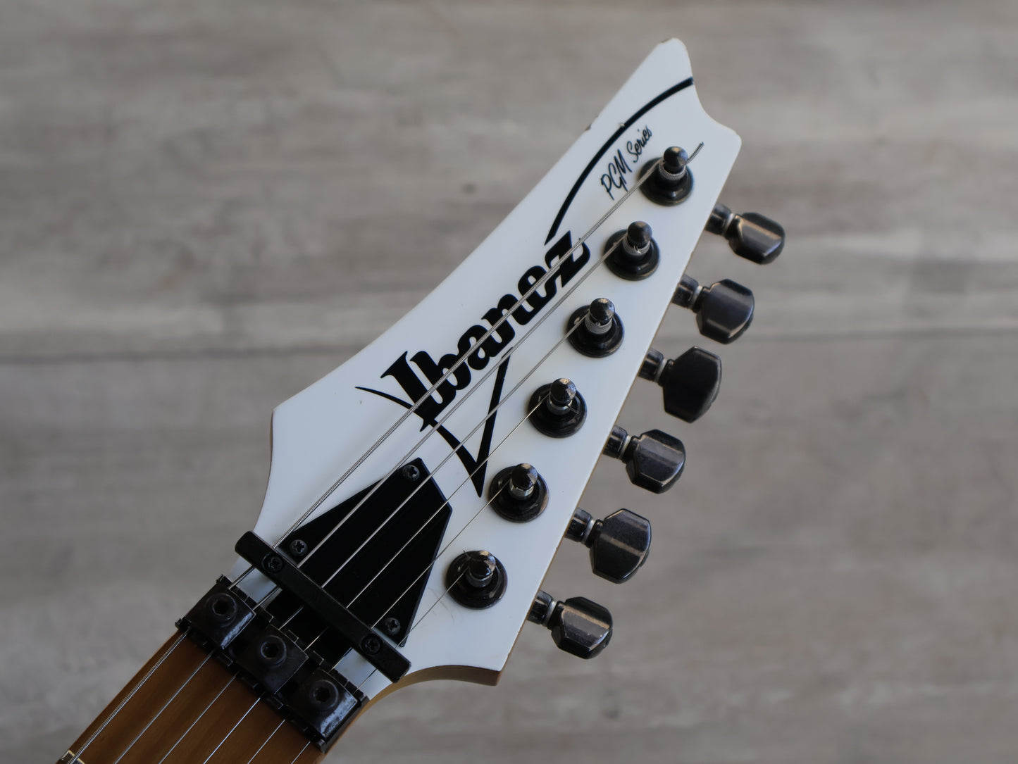1995 Ibanez Japan PGM300 Paul Gilbert Signature Model Superstrat (White)