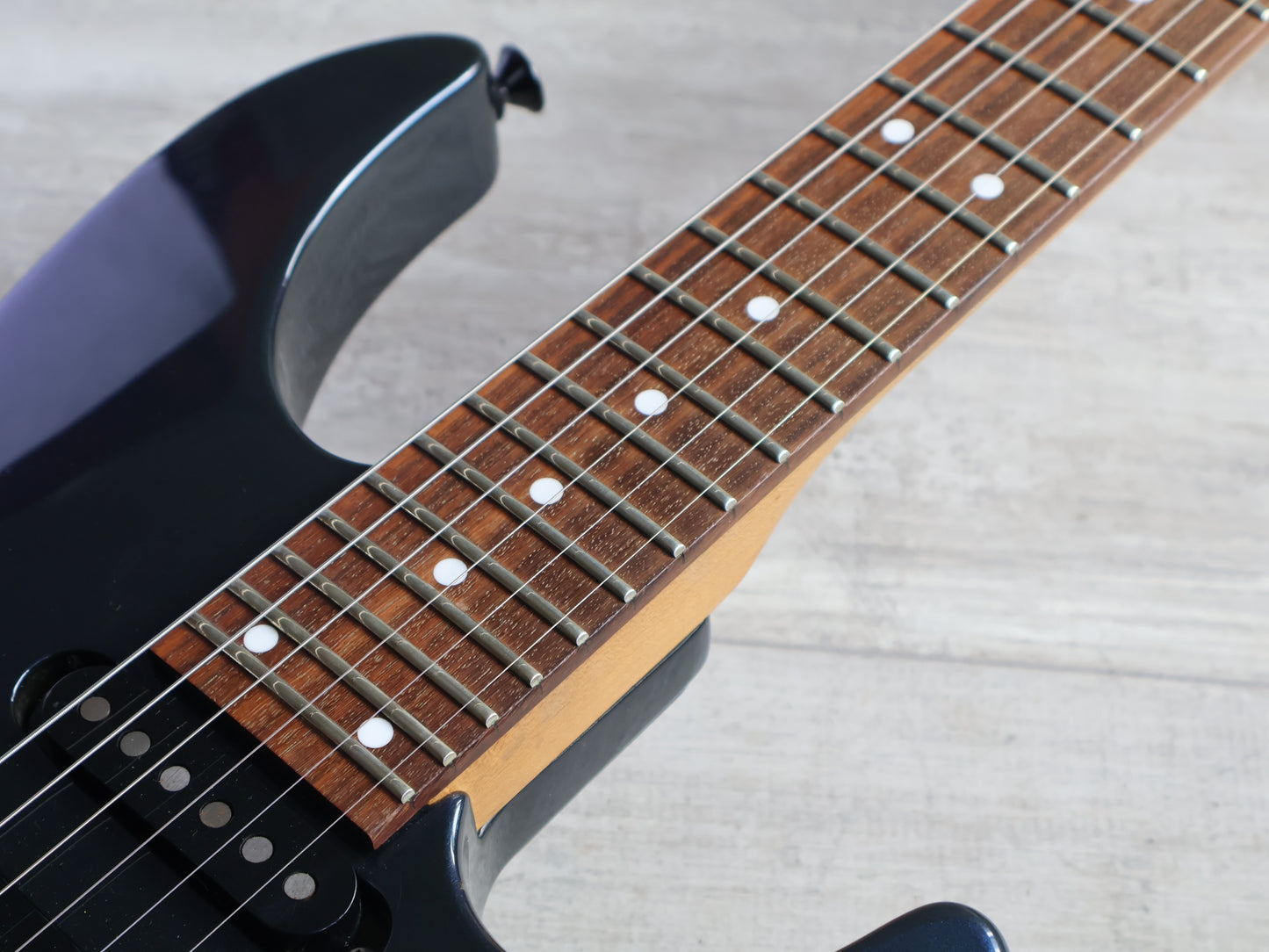 1991 Charvel Jackson CDX-080-SSH Superstrat (Pearl Cobalt Blue)