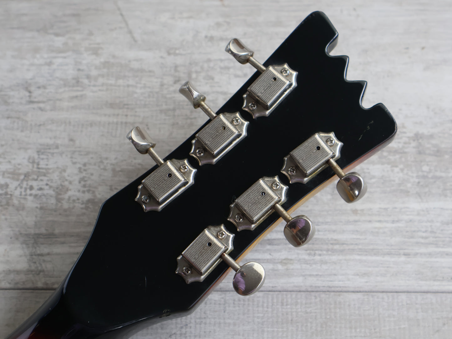 2000's Mosrite "1965" Reissue Ventures Model w/Moseley Tremolo (Sunburst)