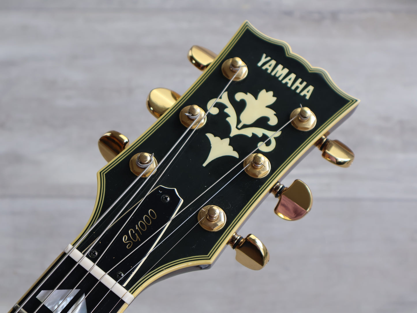 1979 Yamaha Japan SG1000 Double Cutaway (Brown Sunburst)