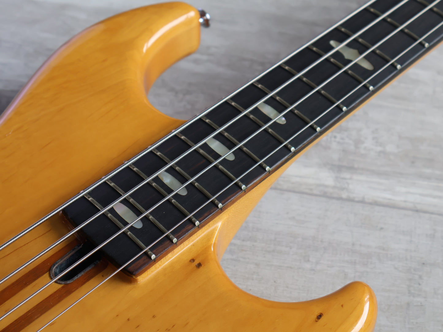 1982 Yamaha Japan BB2000 Neckthrough Broad Bass w/Dimarzio's (Natural)