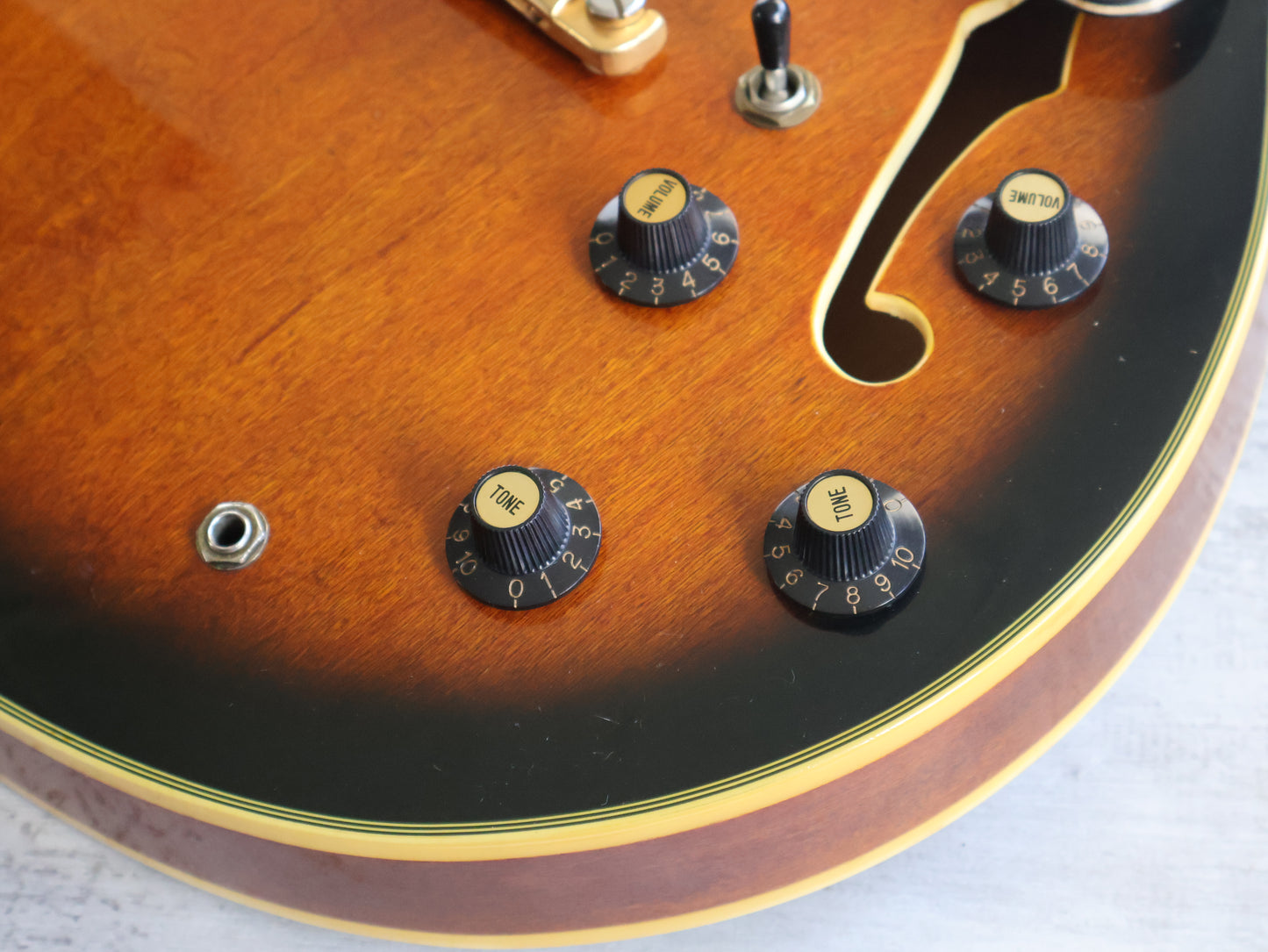 1995 Aria Pro II RTA-500 Titan Hollowbody Electric (Brown Sunburst)
