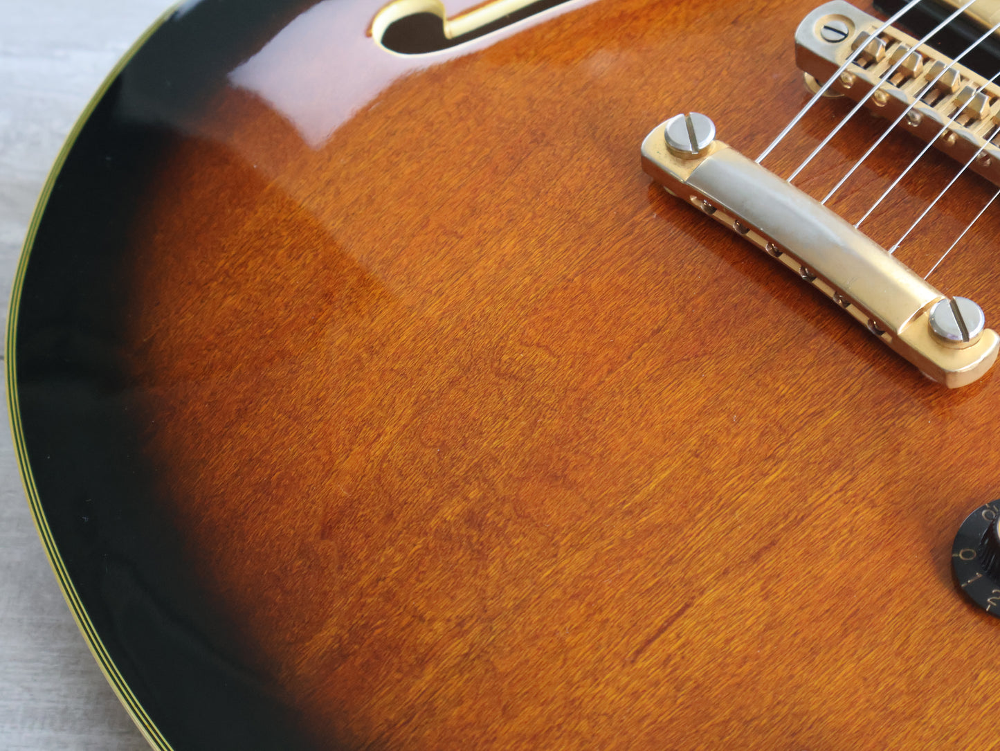1995 Aria Pro II RTA-500 Titan Hollowbody Electric (Brown Sunburst)