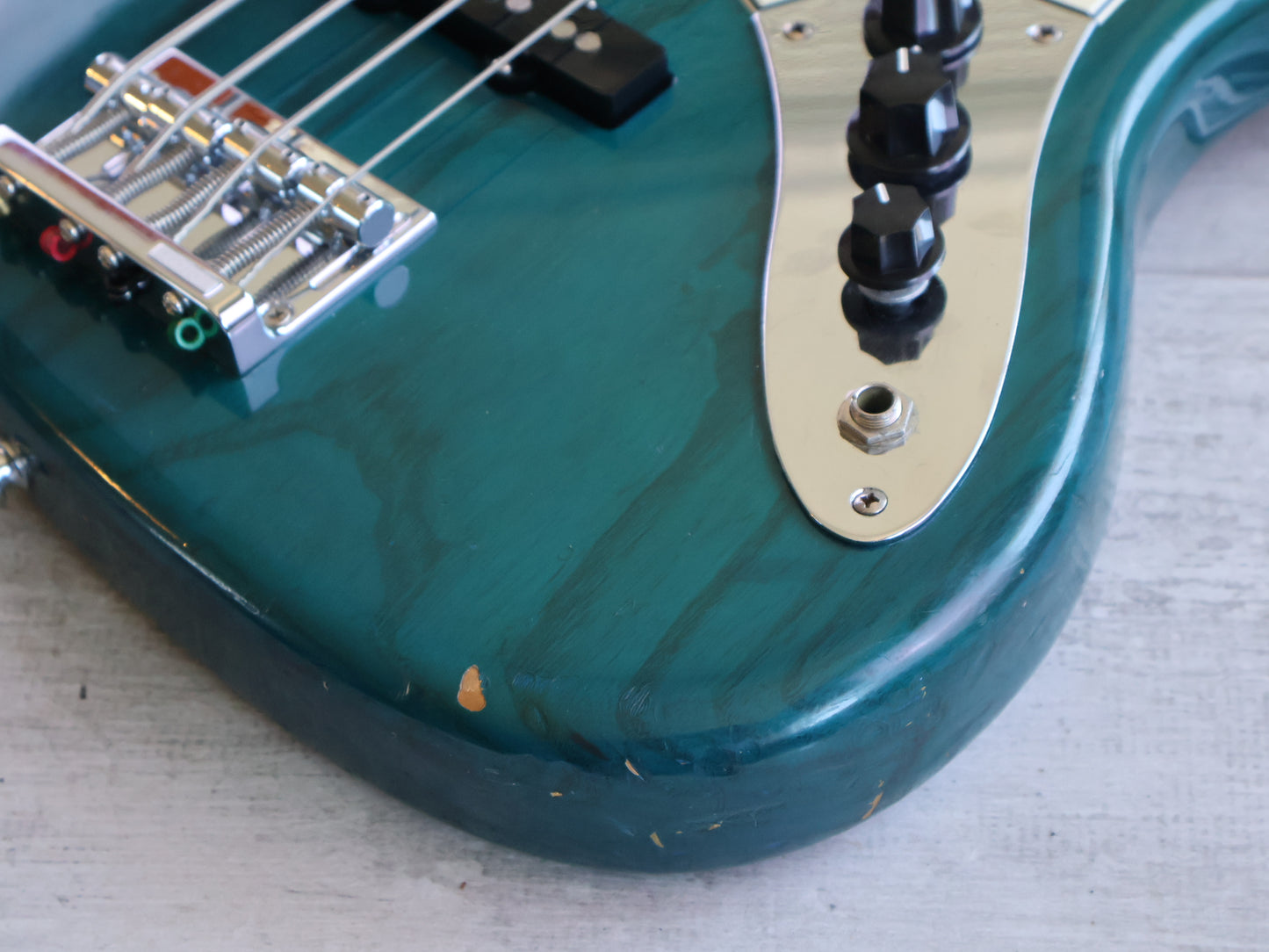 1993 Seymour Duncan Traditional Series '62 Reissue Jazz Bass (Transparent Turquoise)