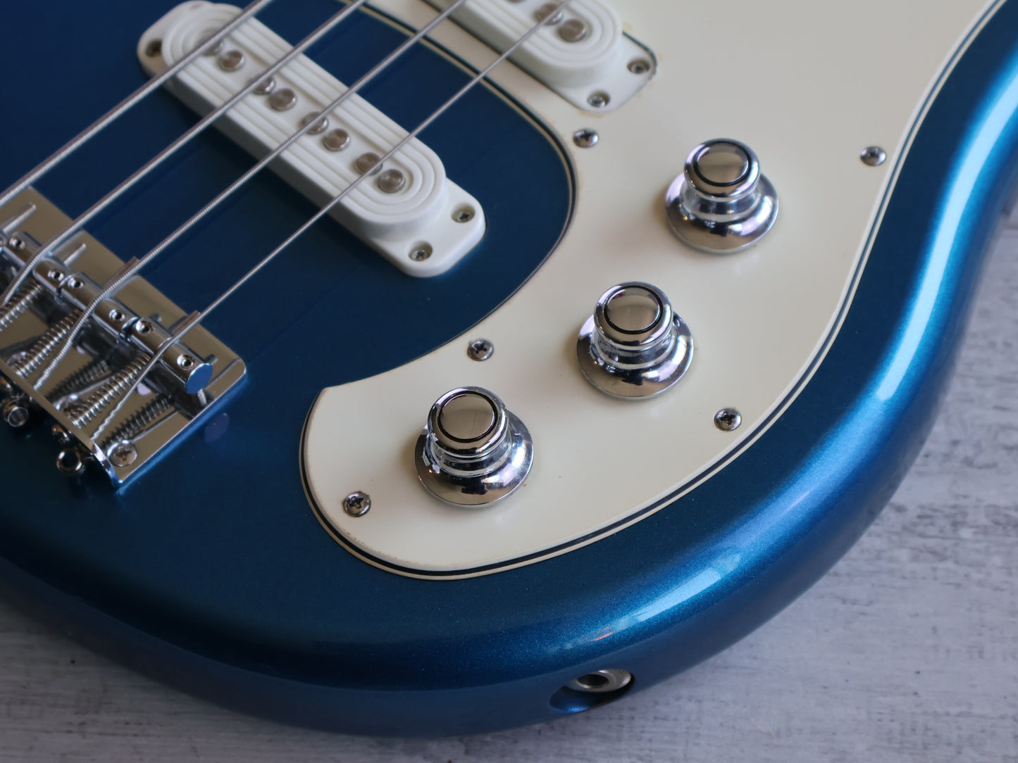 2000's Yamaha SBV-550 Samurai Bass (Shelby Blue)