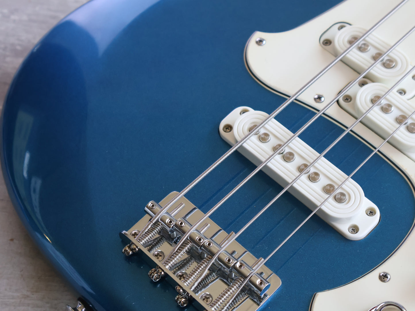 2000's Yamaha SBV-550 Samurai Bass (Shelby Blue)