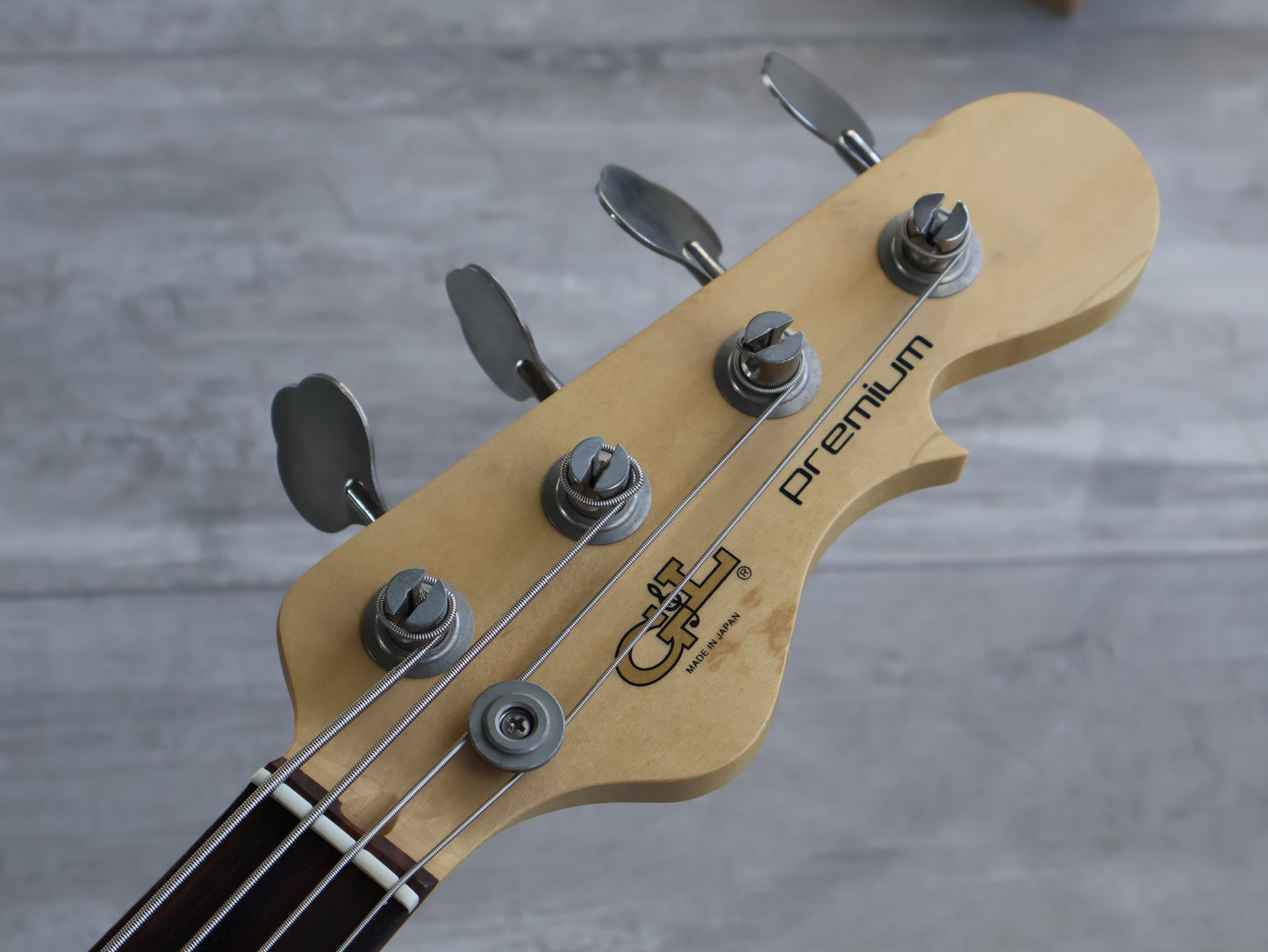 2001 G&L Japan L-2000 Premium Series Bass (Red Sunburst)