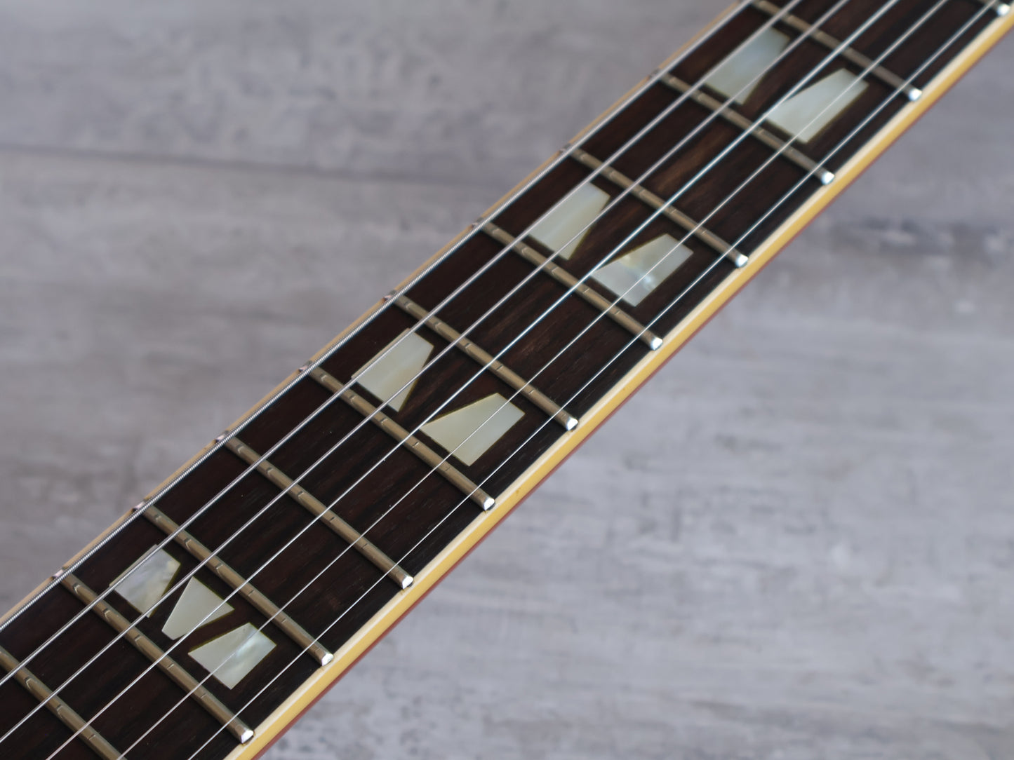 1982 Aria Pro II Japan PE-R100 Single Cutaway (Cherry Sunburst)