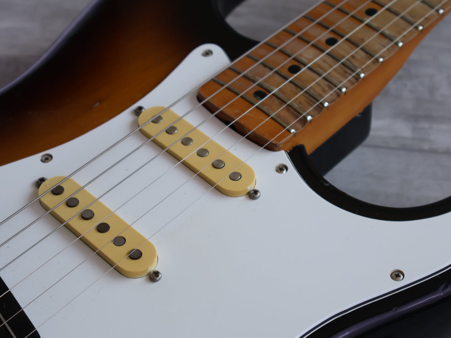 1983 Tokai ST-60 Goldstar Sound '54 Reissue Stratocaster (Brown Sunburst)