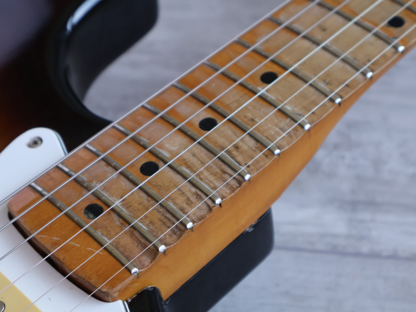 1983 Tokai ST-60 Goldstar Sound '54 Reissue Stratocaster (Brown Sunburst)
