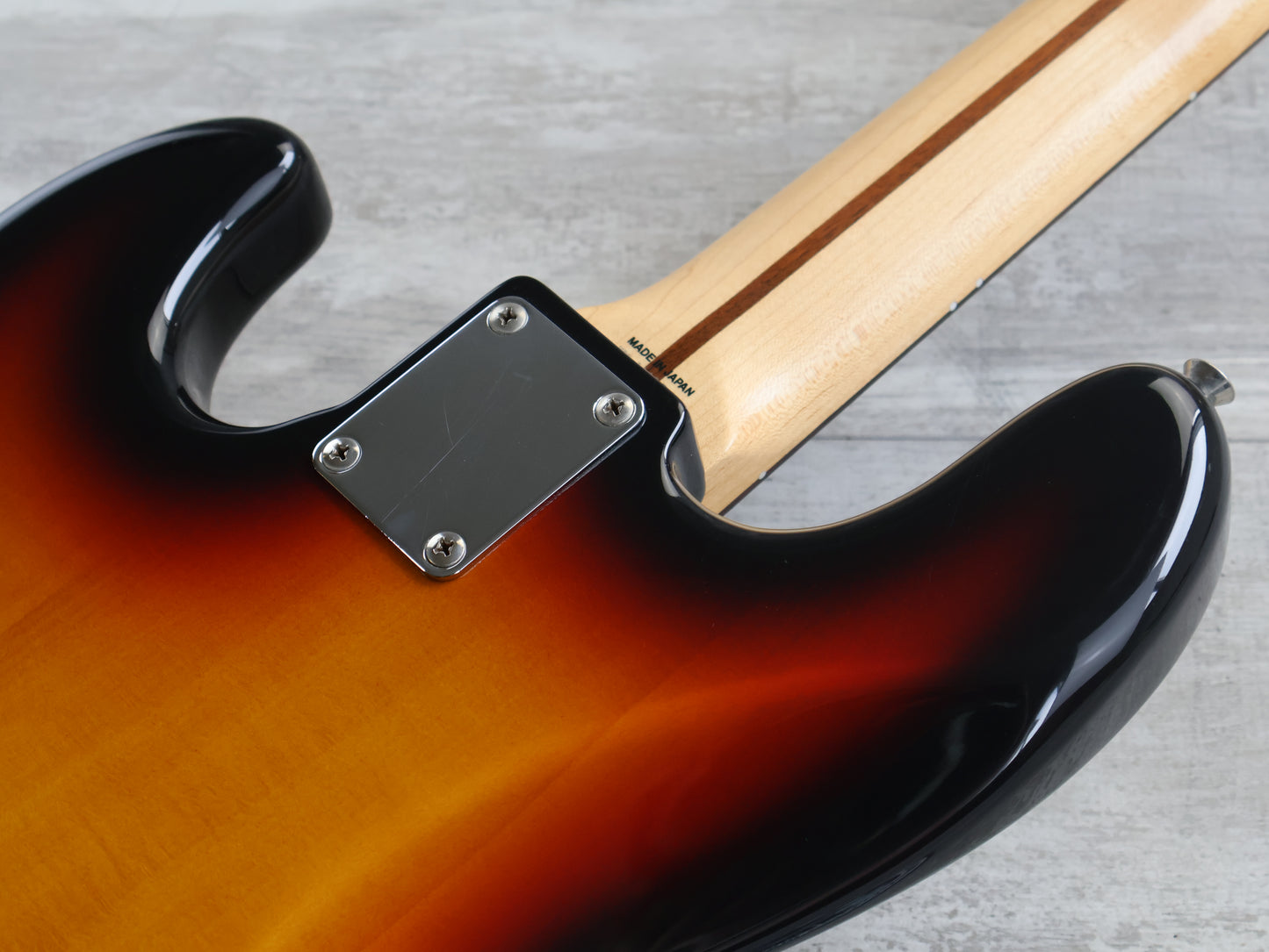 2010 Fender Japan Standard Jazz Bass (Sunburst)