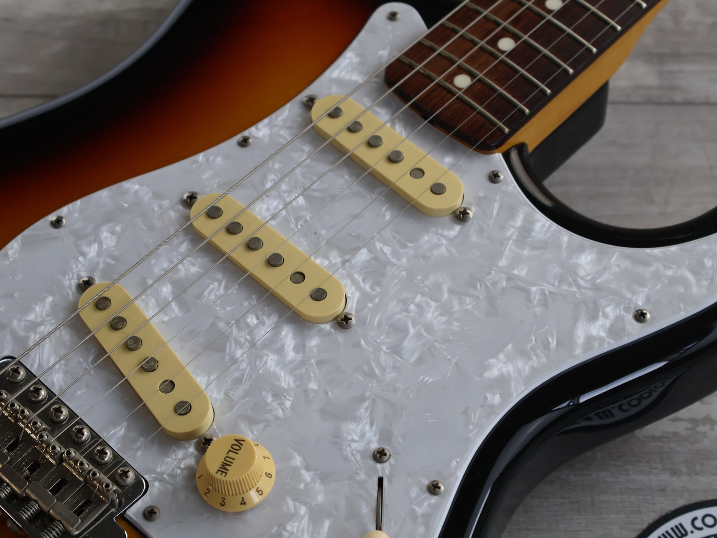 2010 Fender Japan ST62 '62 Reissue Stratocaster (Sunburst)