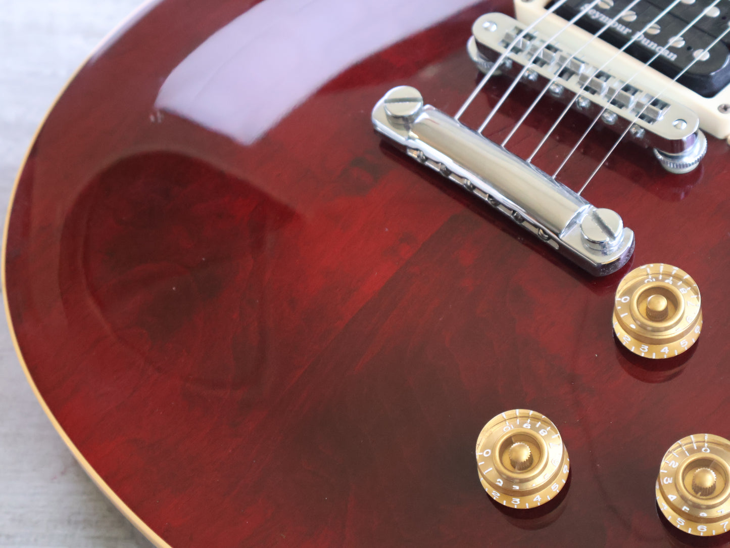 1991 Gibson USA Les Paul Standard (Wine Red)