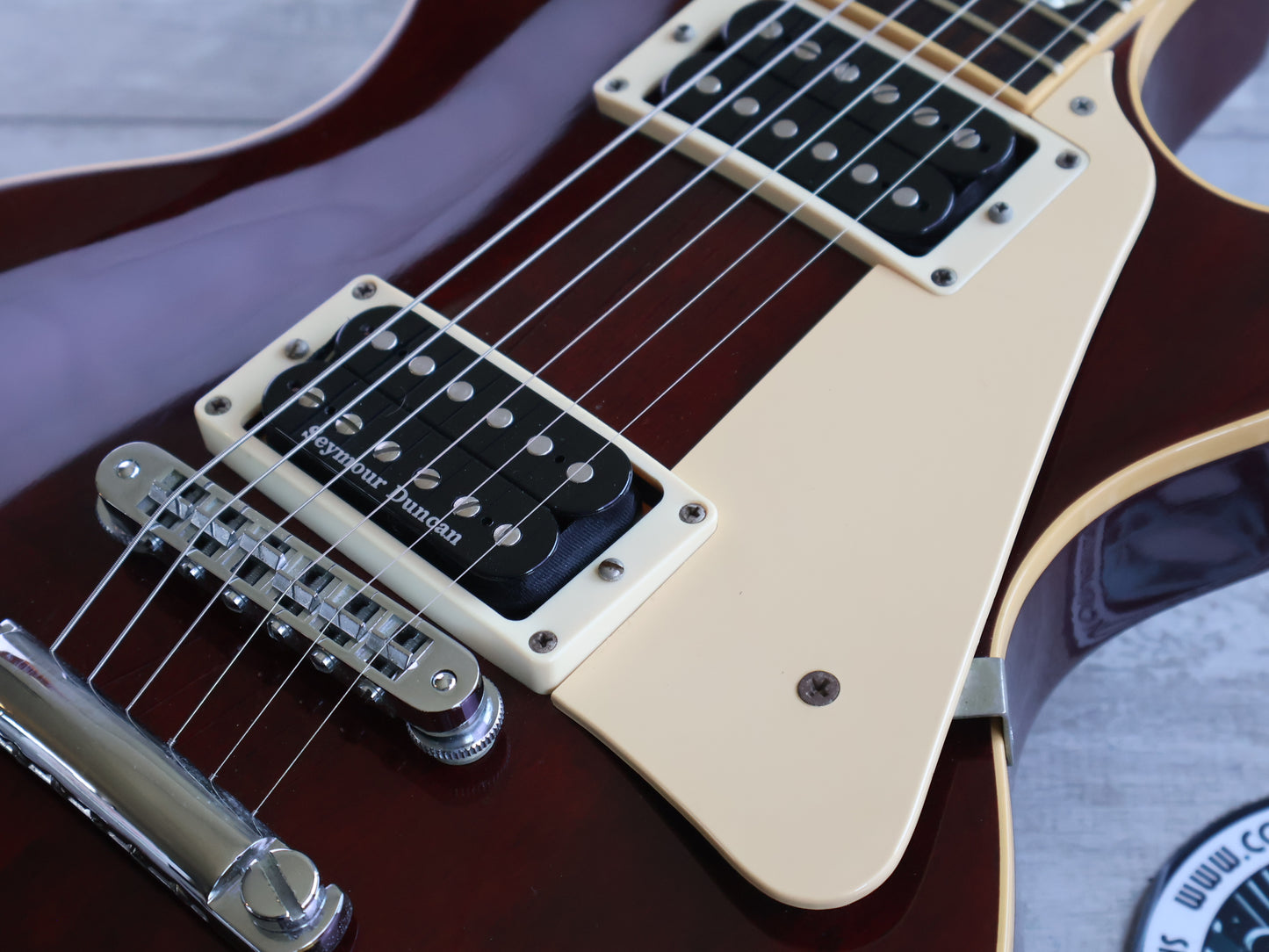 1991 Gibson USA Les Paul Standard (Wine Red)