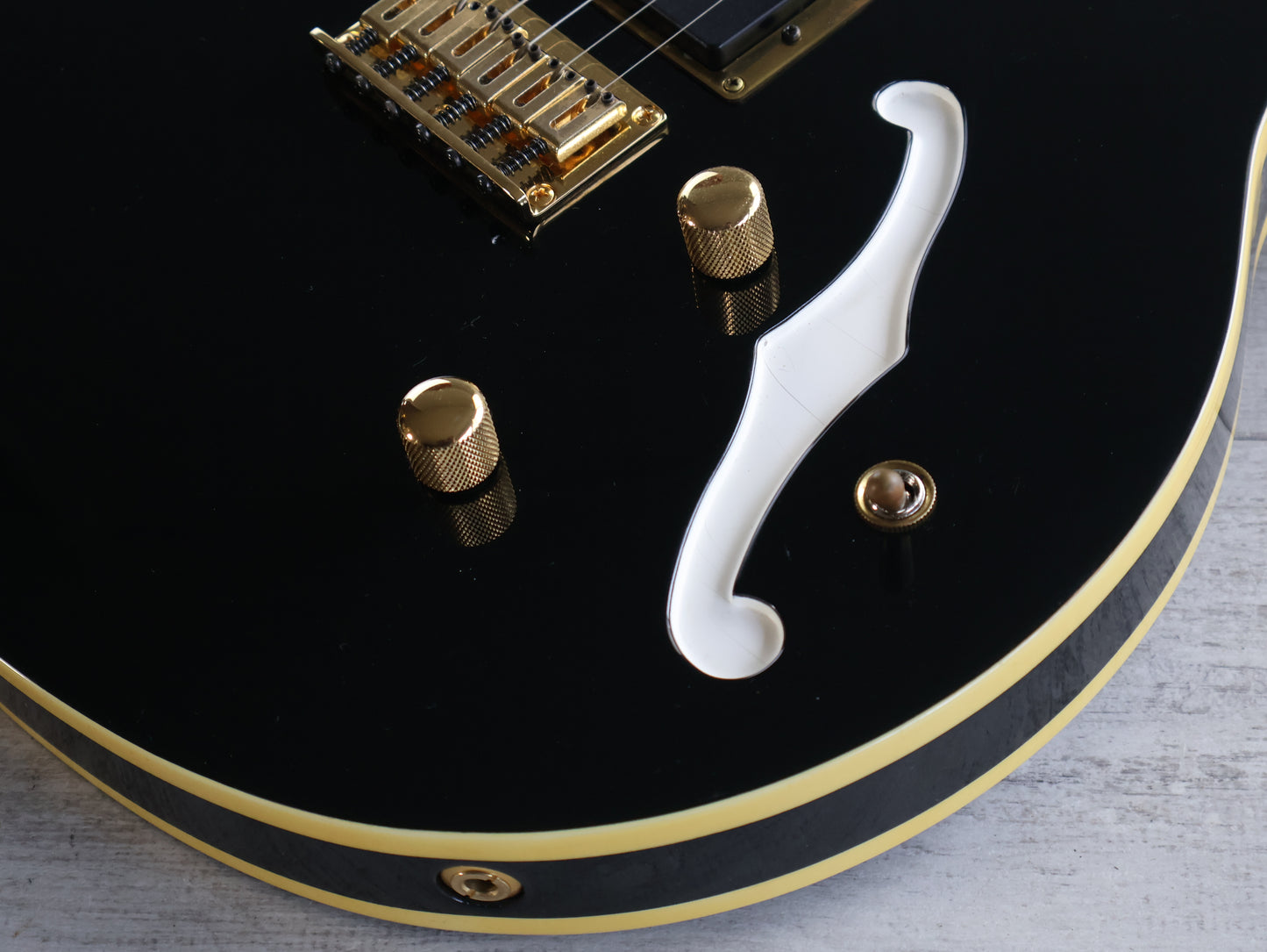 1988 Fernandes Japan MV-95HT Hotei Model Signature Guitar (Black)