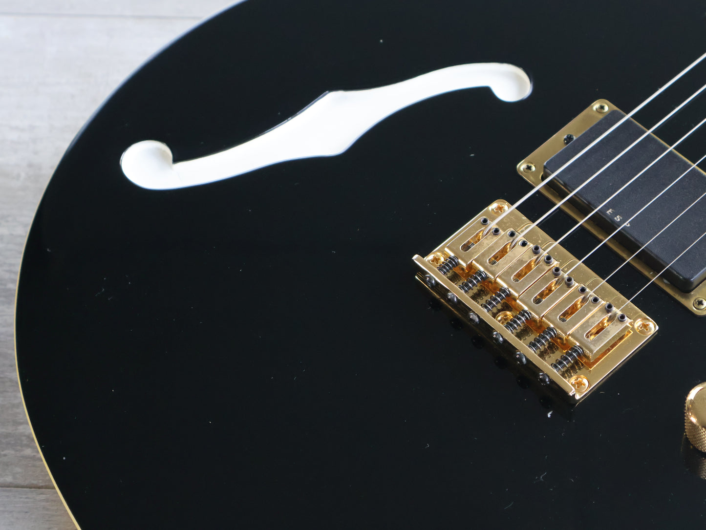 1988 Fernandes Japan MV-95HT Hotei Model Signature Guitar (Black)