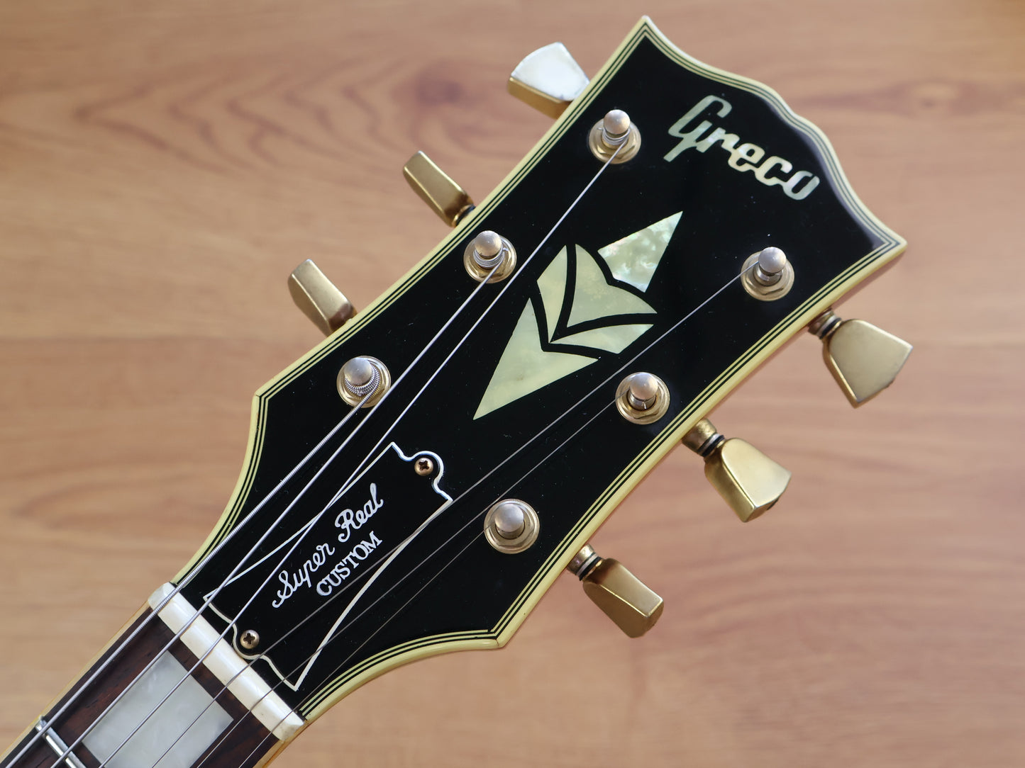 1982 Greco Japan EGC68-50 '68 Reissue Les Paul Custom (Cherry Sunburst)